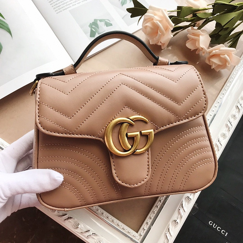 Gucci bag 2019 Early Spring Series GG Marmont series mini handbag 547260  leather-e8ef3f70